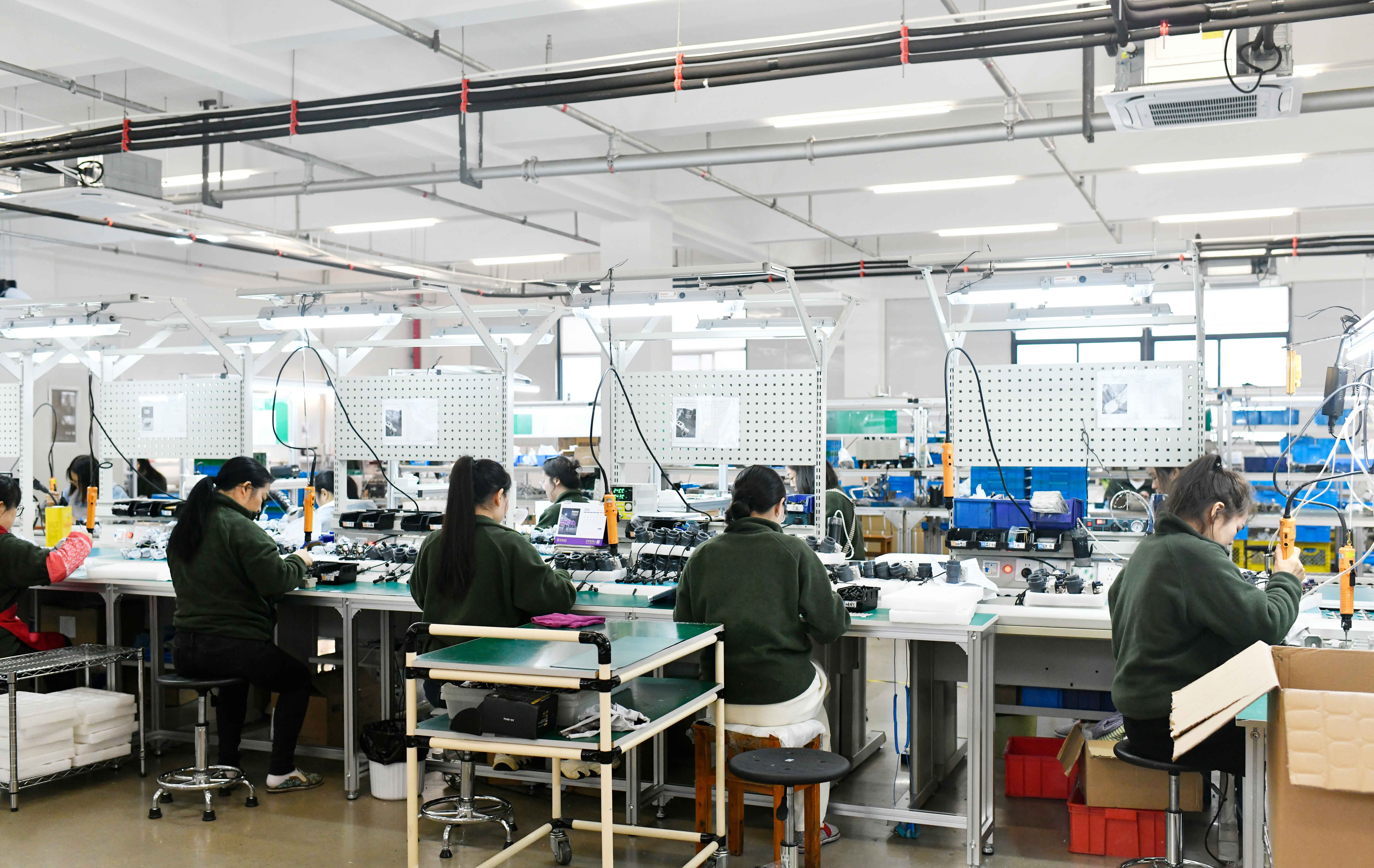 1764833908660721.jpg 9.jpg